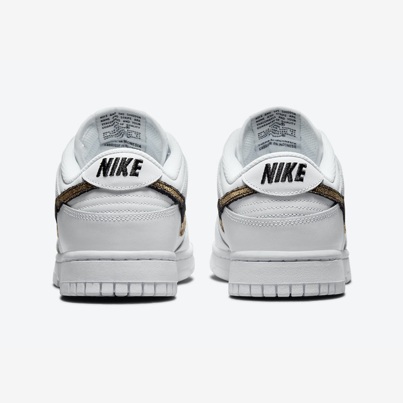 SEPATU SNEAKERS NIKE Wmns Dunk Low SE