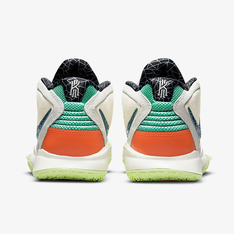 SEPATU BASKET NIKE Kyrie 8 Infinity CNY EP