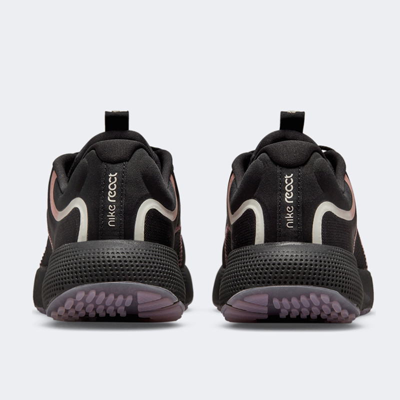 SEPATU LARI NIKE Wmns React Escape Run