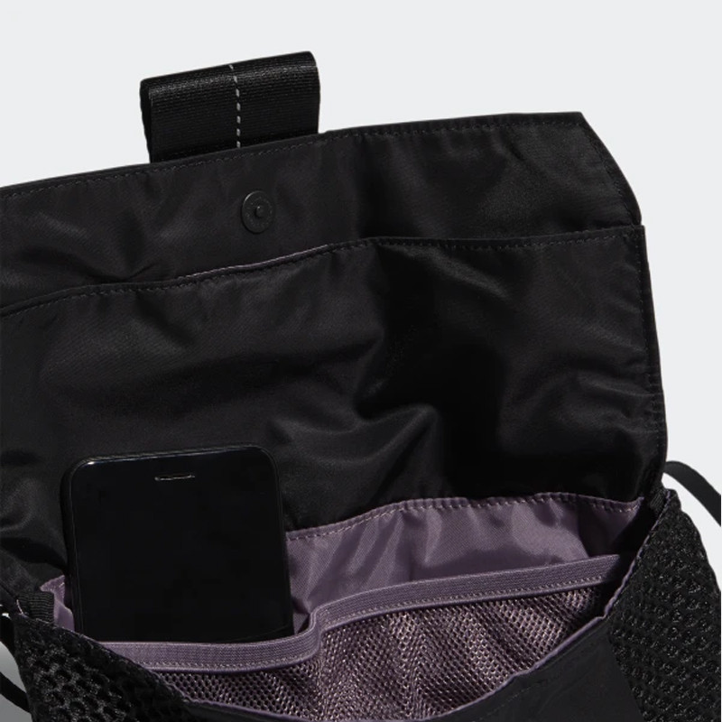 TAS SNEAKERS ADIDAS Favorite Sacoche