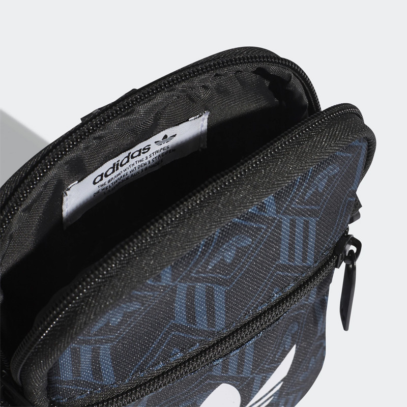 TAS SNEAKERS ADIDAS Originals Monogram Festival Bag