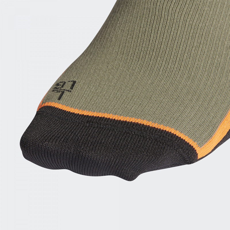KAOS KAKI SNEAKERS ADIDAS Alphaskin Ultralight Performance Crew Socks