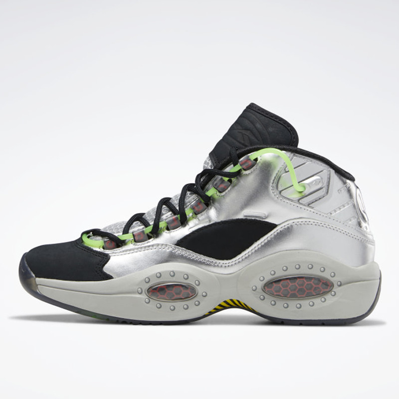 SEPATU BASKET REEBOK Minion Question Mid