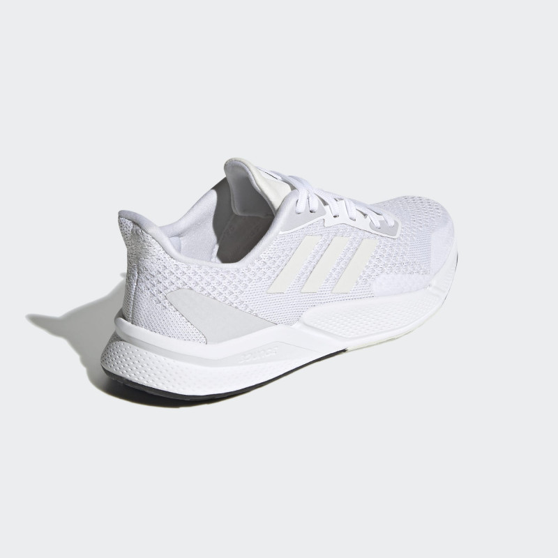 SEPATU LARI ADIDAS X9000l2