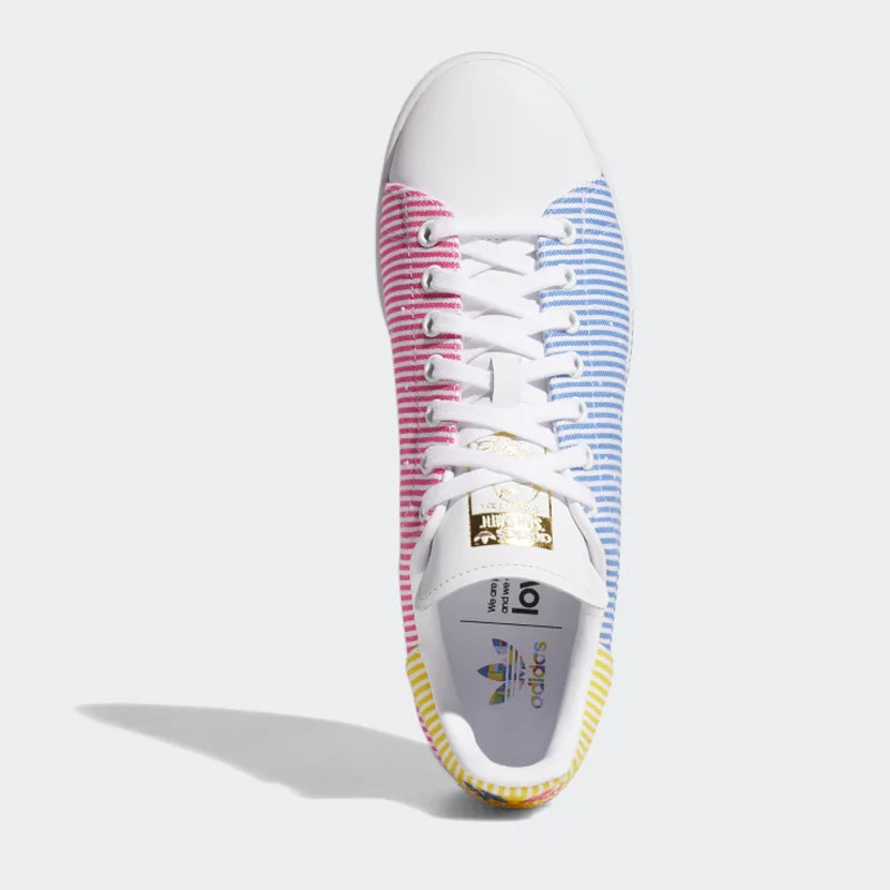SEPATU SNEAKERS ADIDAS STAN SMITH PRIDE