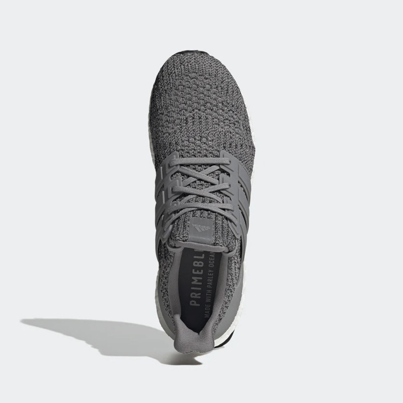 SEPATU LARI ADIDAS Ultraboost 4.0 DNA