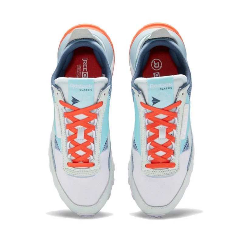 SEPATU SNEAKERS REEBOK Wmns Classic Leather Legacy