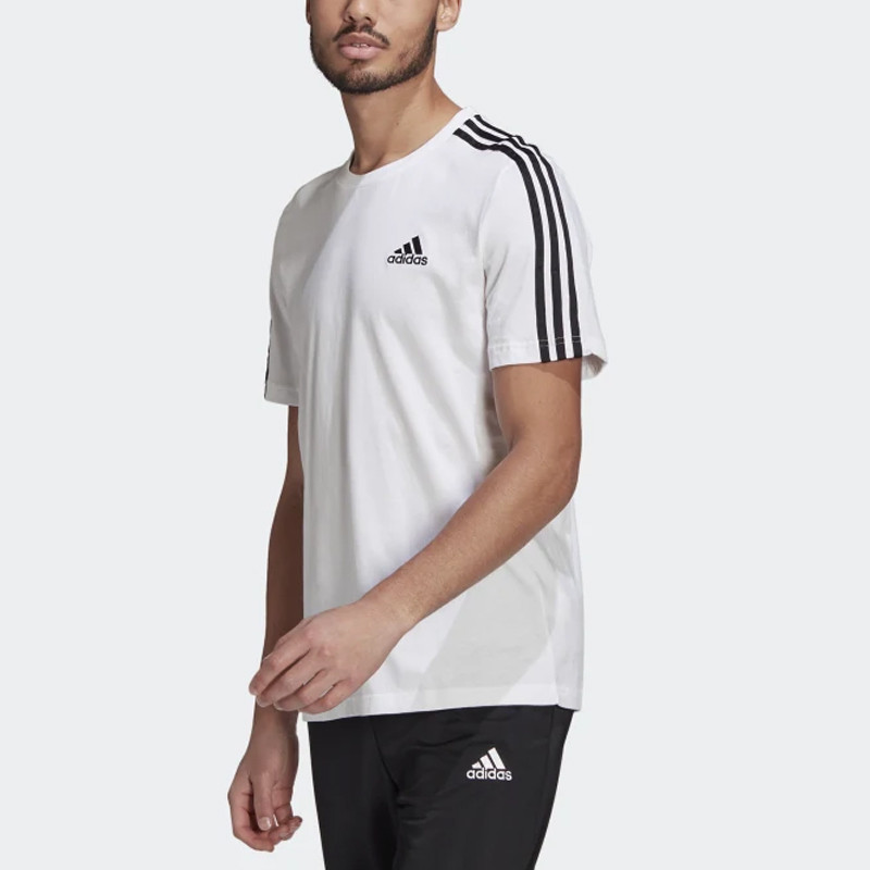 BAJU SNEAKERS ADIDAS Essentials 3 Stripes Tee