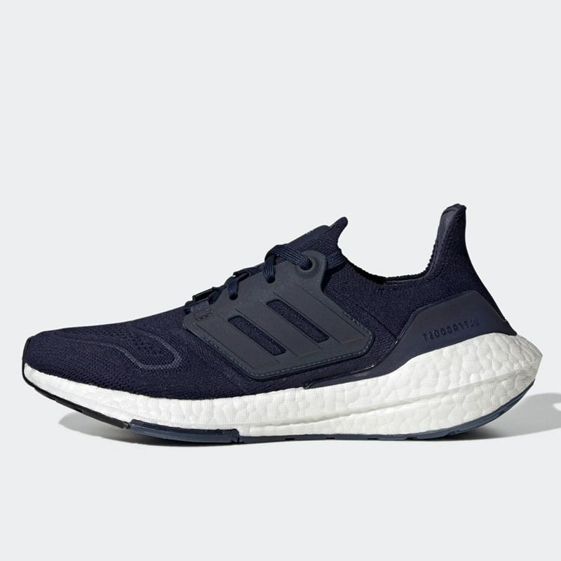 SEPATU LARI ADIDAS Wmns Ultraboost 22