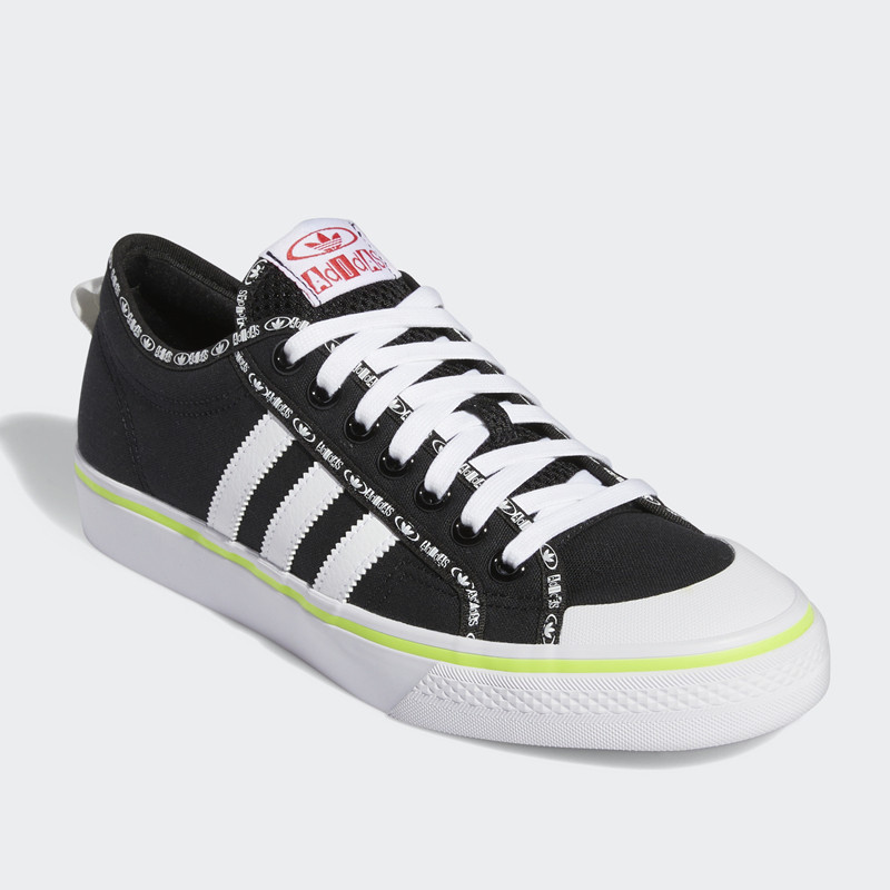 SEPATU SNEAKERS ADIDAS Nizza