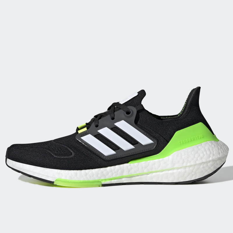 SEPATU LARI ADIDAS ULTRABOOST 22