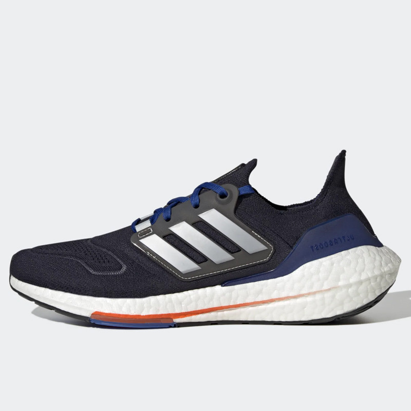 SEPATU LARI ADIDAS ULTRABOOST 22