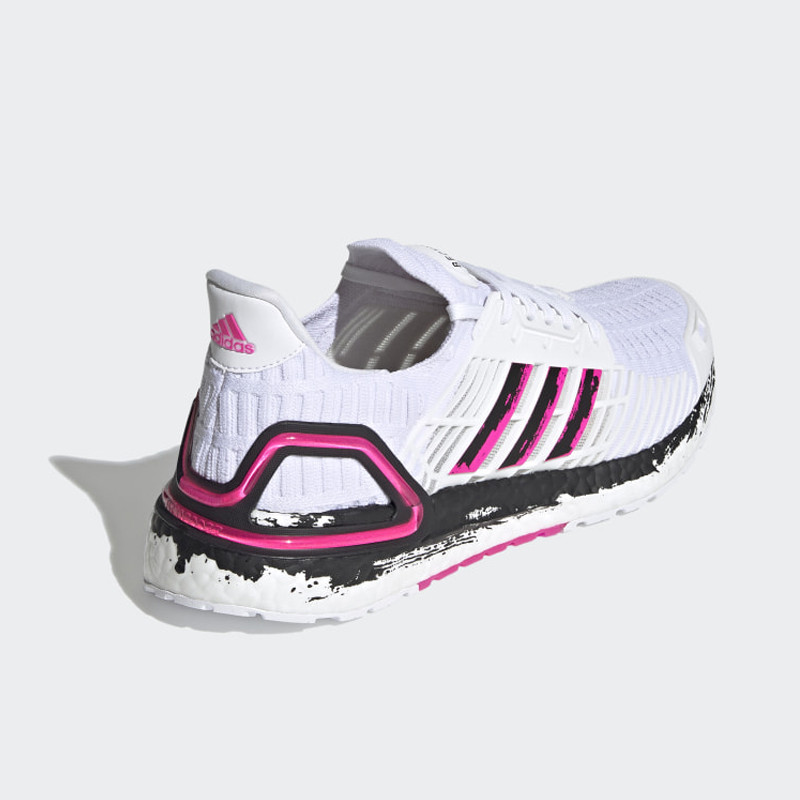 SEPATU LARI ADIDAS ULTRABOOST DNA X BECKHAM 