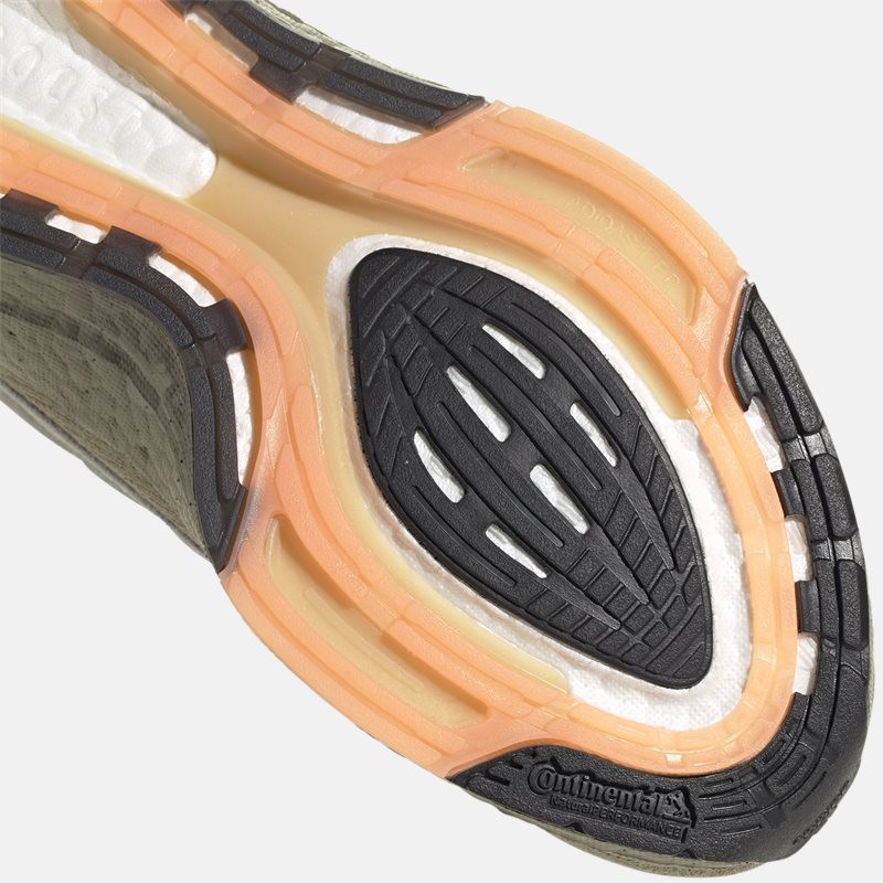 SEPATU LARI ADIDAS Ultraboost 22
