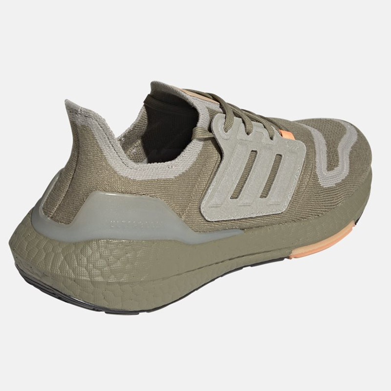 SEPATU LARI ADIDAS Ultraboost 22