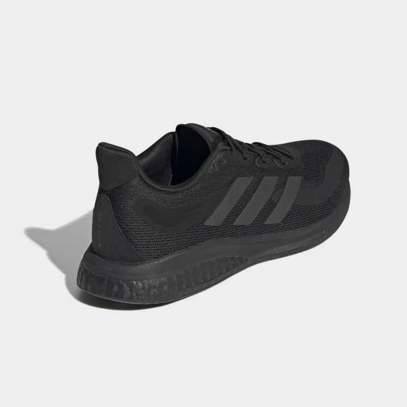 SEPATU LARI ADIDAS SUPERNOVA