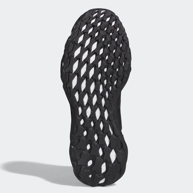 SEPATU LARI ADIDAS WEB BOOST