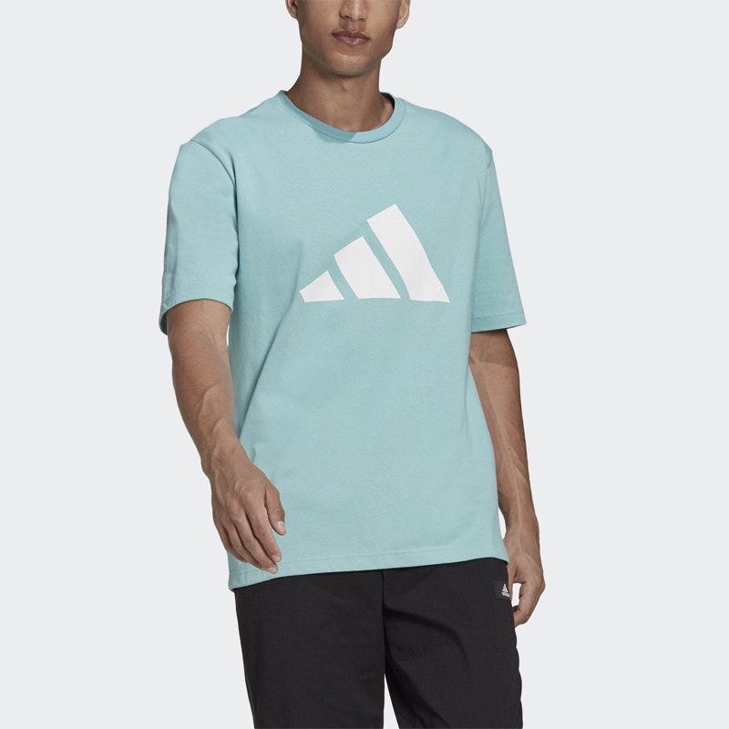 BAJU TRAINING ADIDAS SPORTSWEAR FUTURE ICONS LOGO GRAPHIC TEE