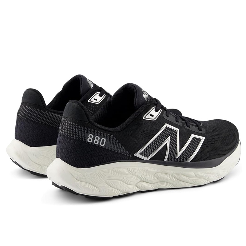 SEPATU LARI NEW BALANCE Fresh Foam X 880 v12