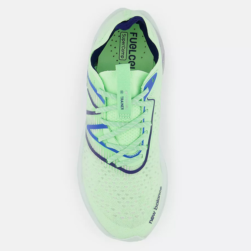 SEPATU TRAINING NEW BALANCE FuelCell SuperComp