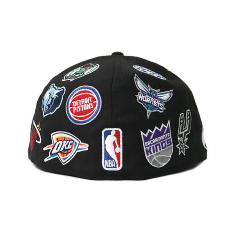 AKSESORIS SNEAKERS NEW ERA NBA Logo Allover 59Fifty Cap