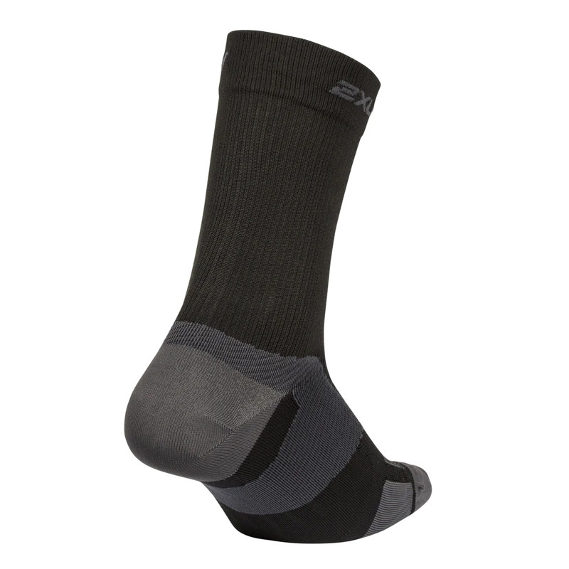 KAOS KAKI LARI 2XU Vectr Ultralight Crew Compression Socks