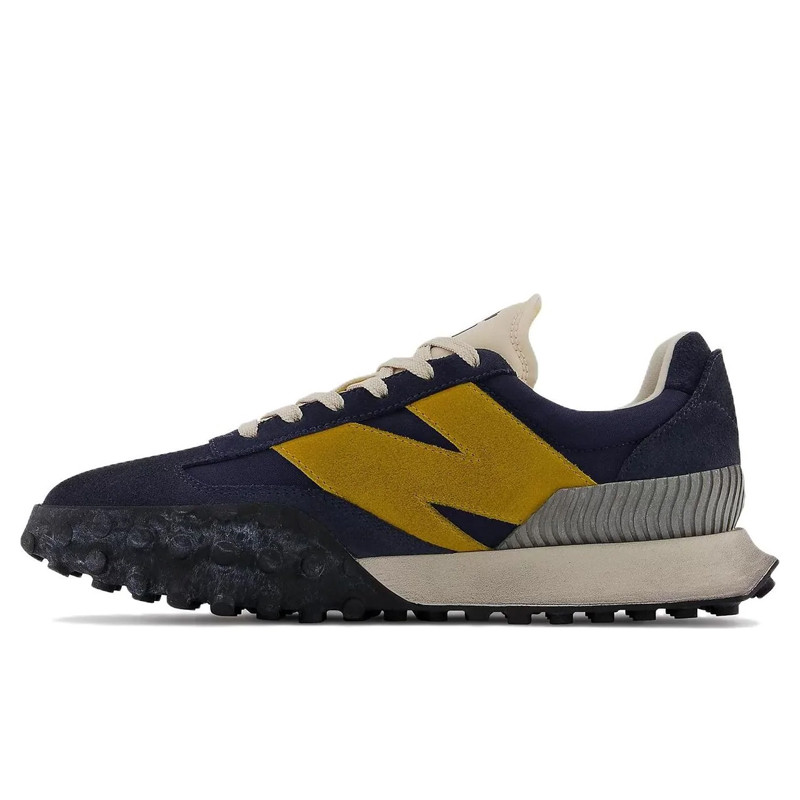 SEPATU SNEAKERS NEW BALANCE XC-72