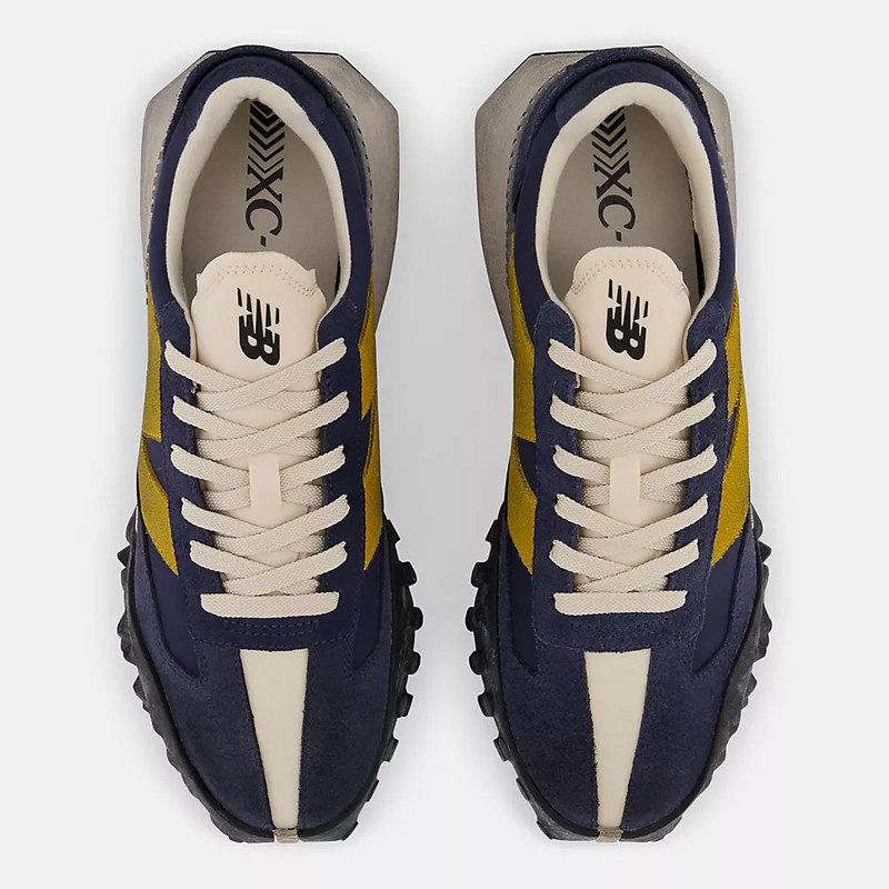 SEPATU SNEAKERS NEW BALANCE XC-72