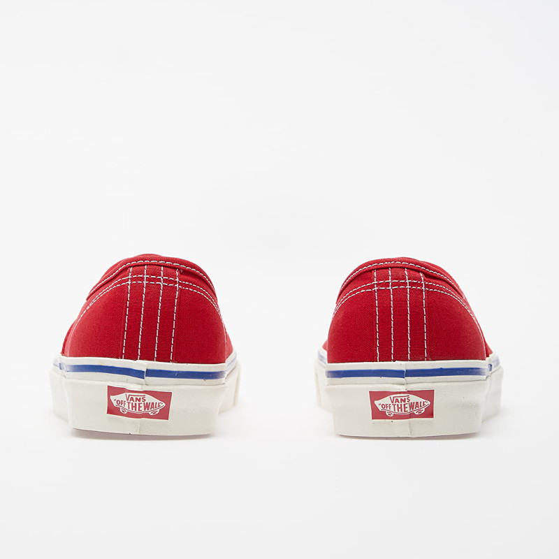 SEPATU SNEAKERS VANS Authentic 44 DX
