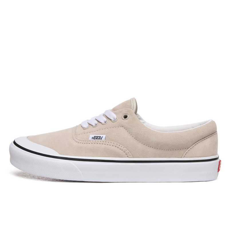 SEPATU SNEAKERS VANS Era Tc Suede