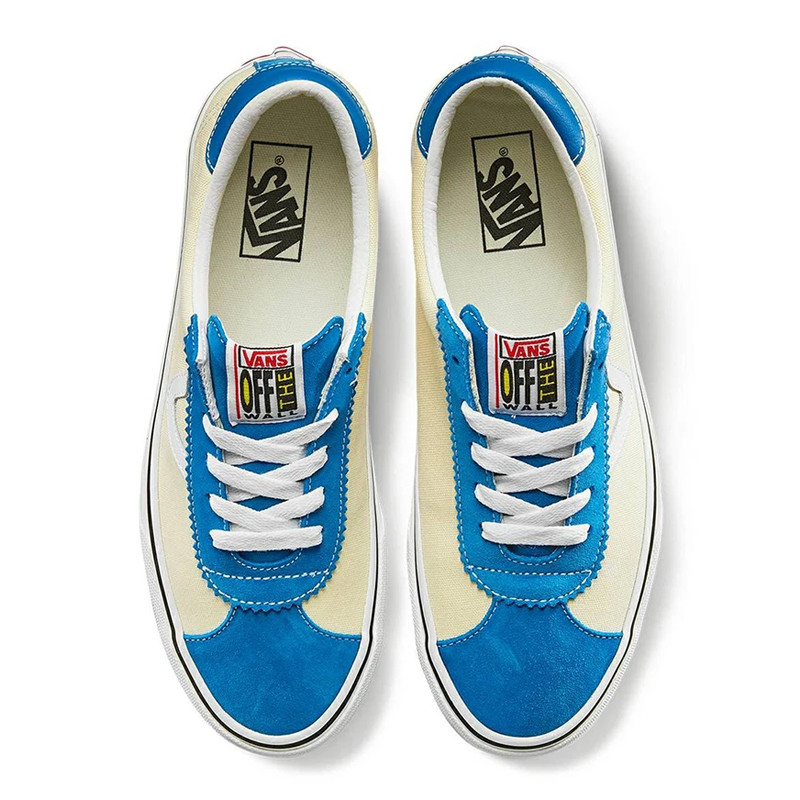 SEPATU SNEAKERS VANS UA Suede Sport