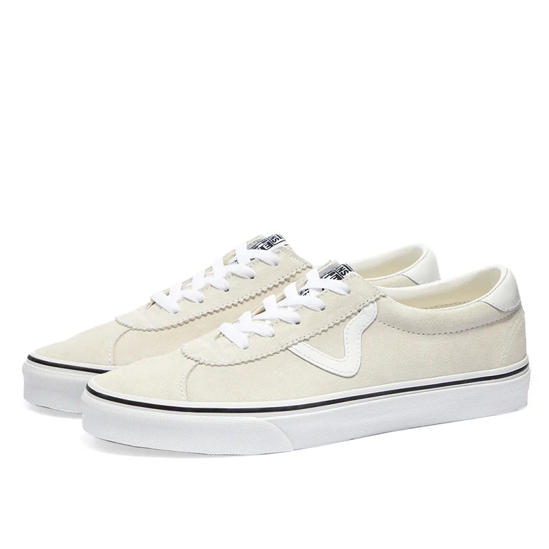SEPATU SNEAKERS VANS UA Suede Sport