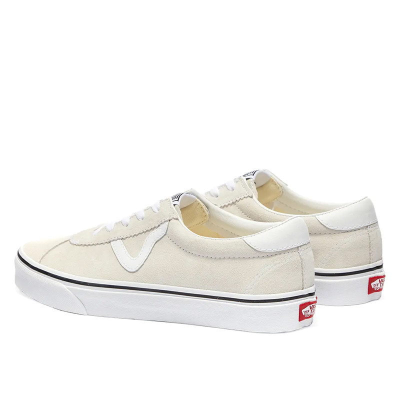SEPATU SNEAKERS VANS UA Suede Sport