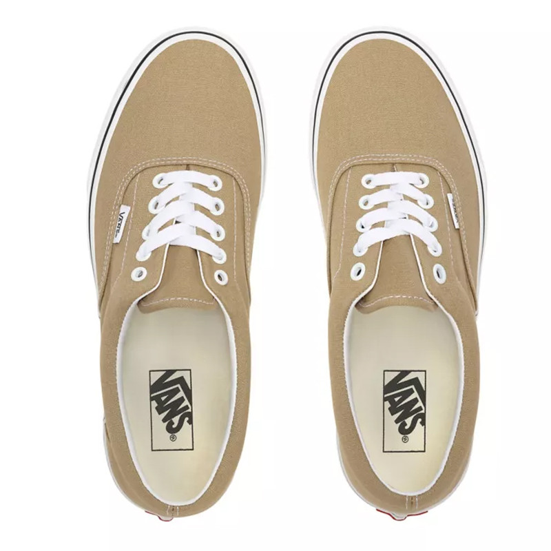 SEPATU SNEAKERS VANS UA Era