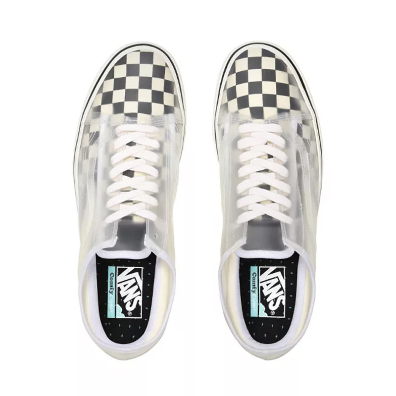 SEPATU SNEAKERS VANS Comfycush Slip-Skool