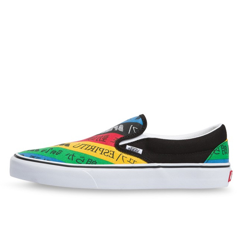 SEPATU SNEAKERS VANS Spirit Classic Slip On