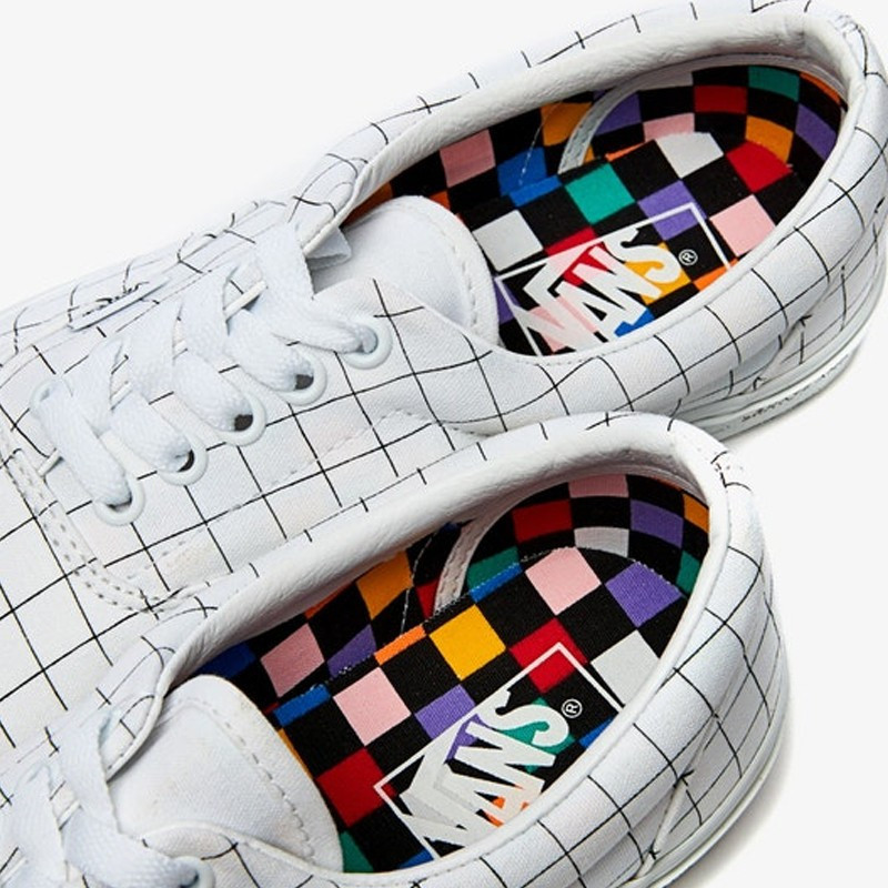 SEPATU SNEAKERS VANS Era U Color Checkerboard