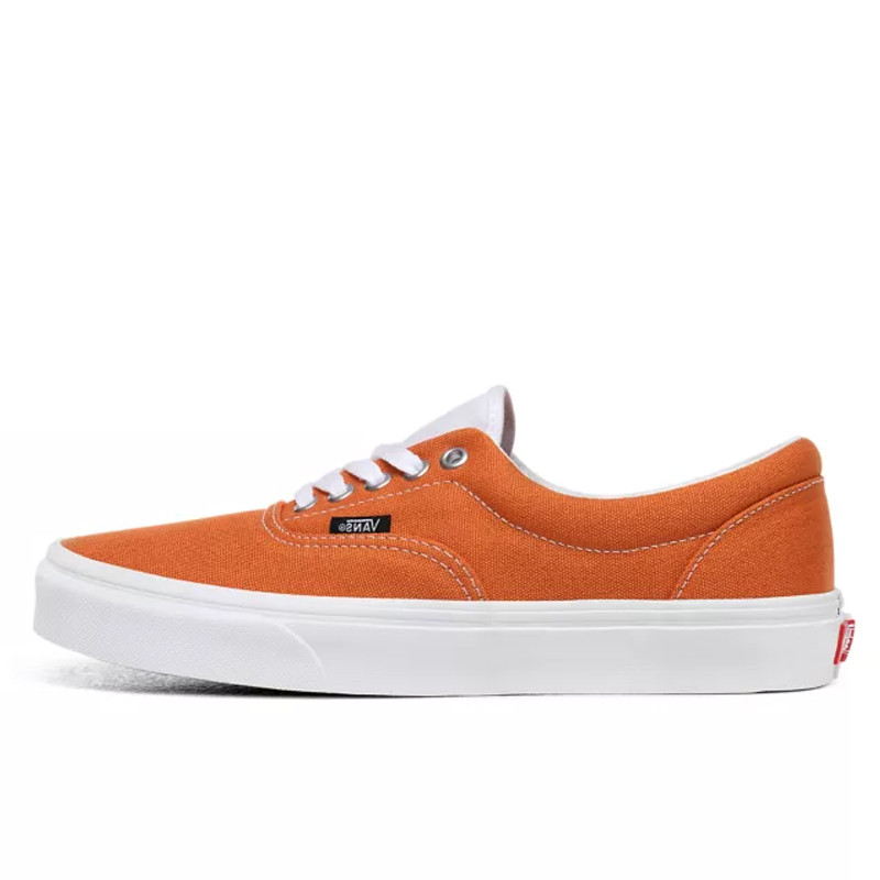 SEPATU SNEAKERS VANS Retro Sport Era