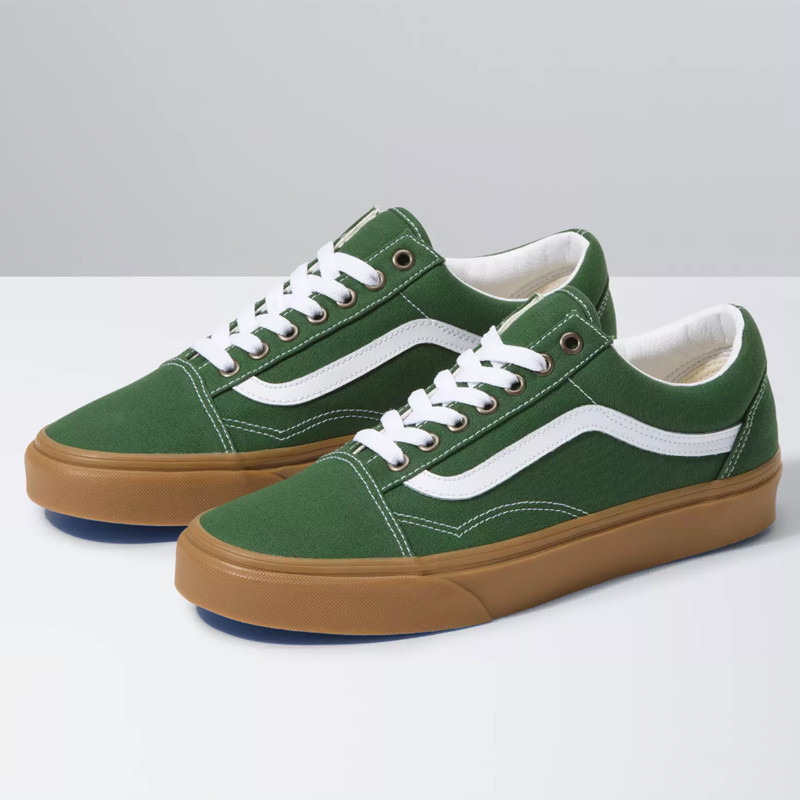 SEPATU SNEAKERS VANS UA Old Skool Gum