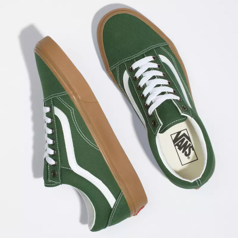 SEPATU SNEAKERS VANS UA Old Skool Gum