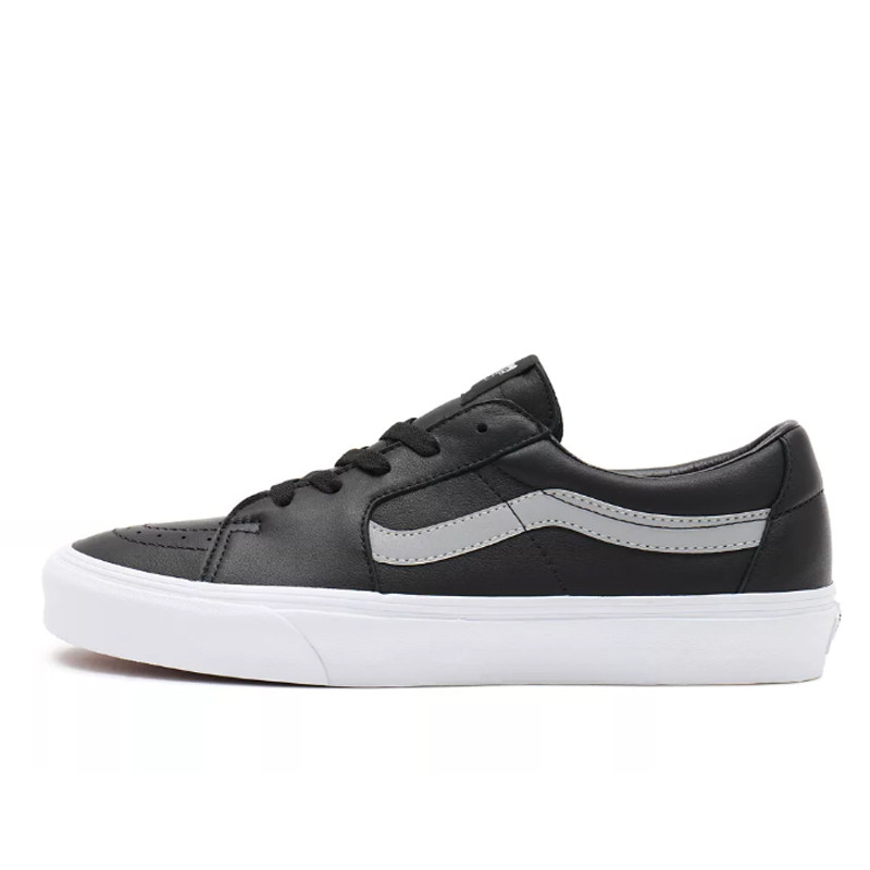 SEPATU SNEAKERS VANS SK8-LOW