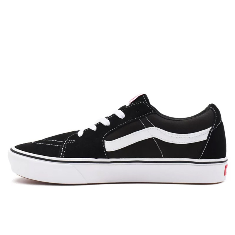 SEPATU SNEAKERS VANS CLASSIC COMFYCUSH SK8-LOW