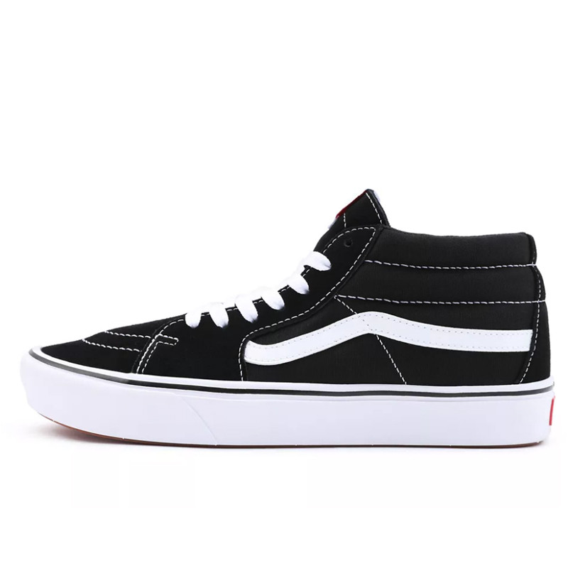 SEPATU SNEAKERS VANS Ua Comfycush Sk8-Mid