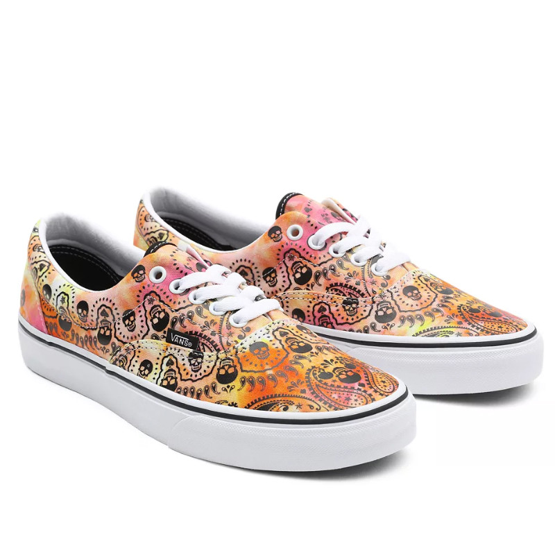 SEPATU SNEAKERS VANS Era Bandana