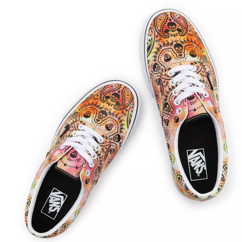 SEPATU SNEAKERS VANS Era Bandana