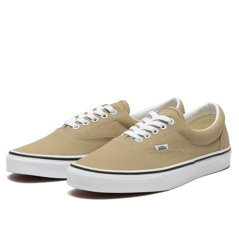SEPATU SNEAKERS VANS Era