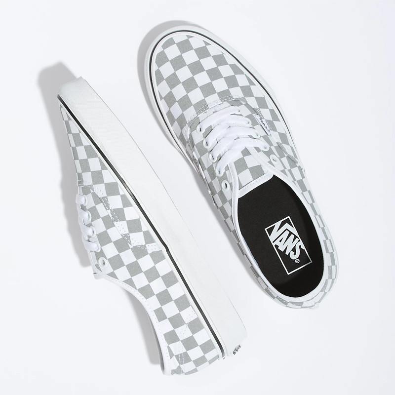 SEPATU SNEAKERS VANS AUTHENTIC