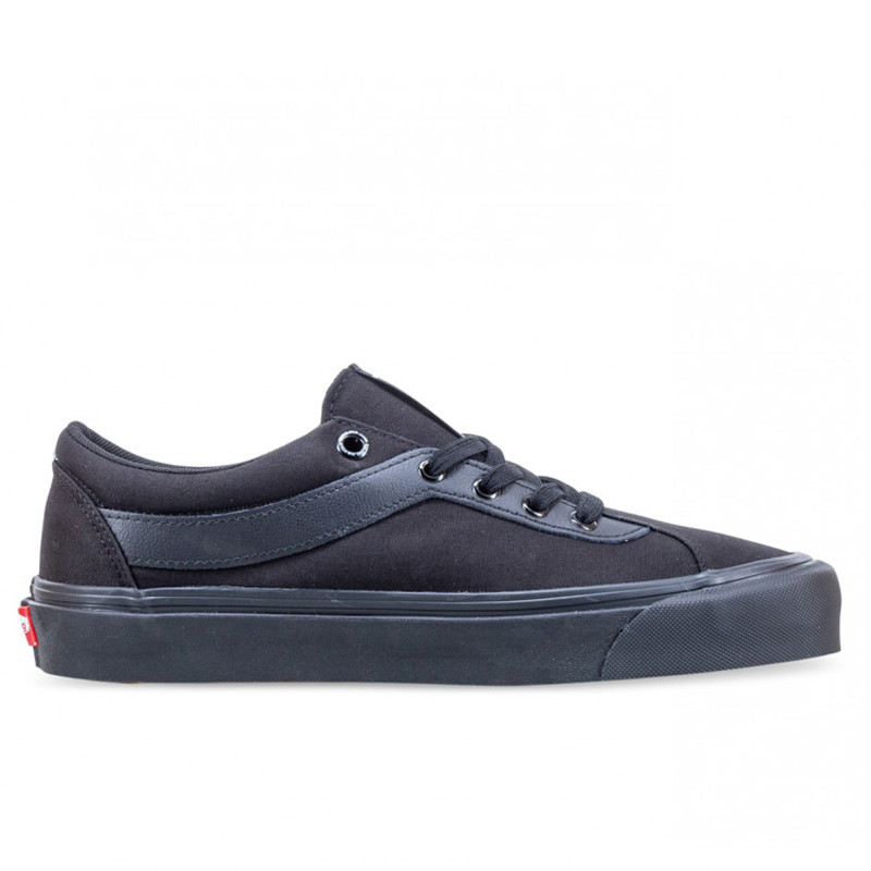 SEPATU SNEAKERS VANS Bold Ni Distort