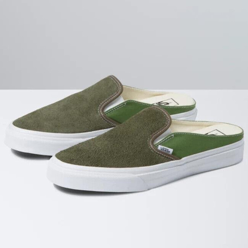 SEPATU SNEAKERS VANS CLASSIC SLIP-ON MULE Hairy Suede