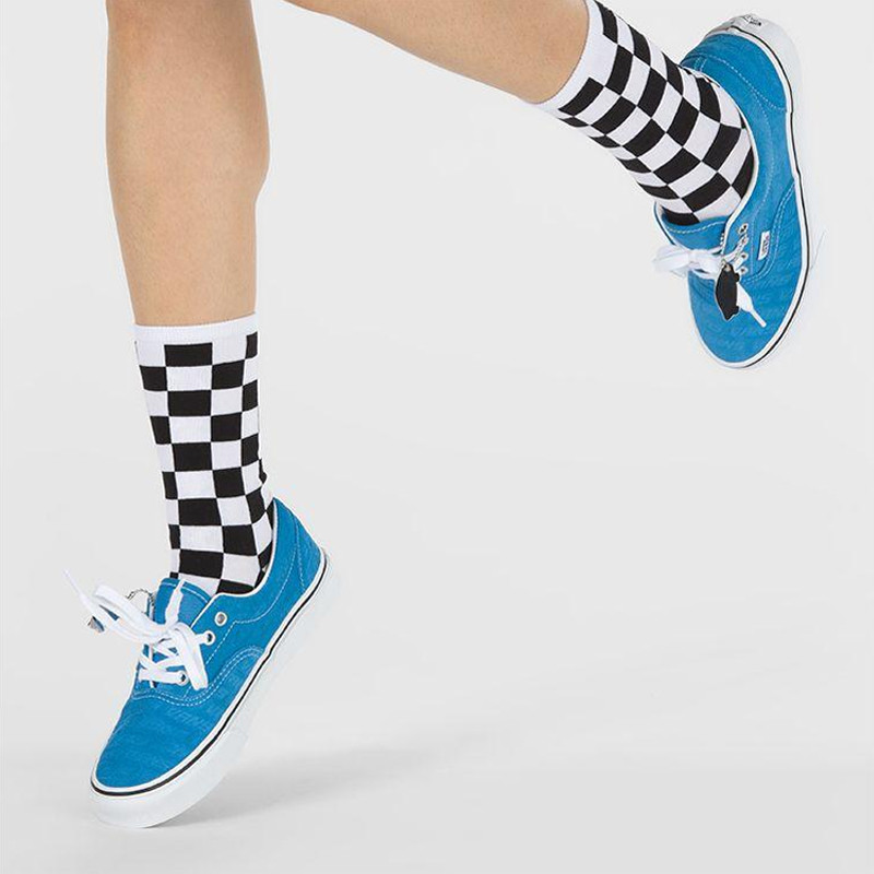 SEPATU SNEAKERS VANS Wmns Ua Emboss Era